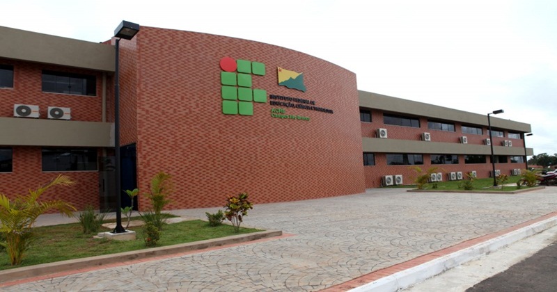 Ifac disponibiliza 200 vagas em cursos superiores