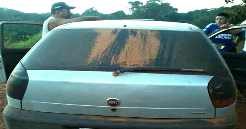 Casal boliviano é preso com carro roubado em Plácido de Castro