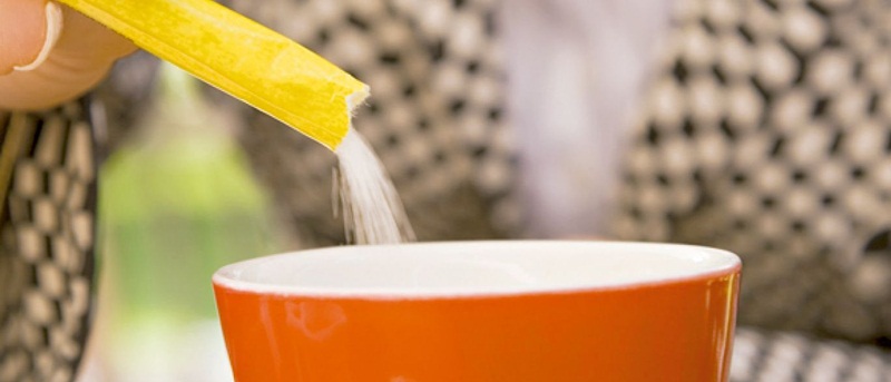 Adoçante artificial estimula fome e aumenta consumo de calorias