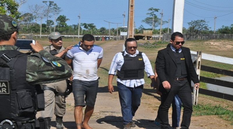 Polícia consegue prender homem que fez mulher e quatro filhas reféns por quase 11 horas