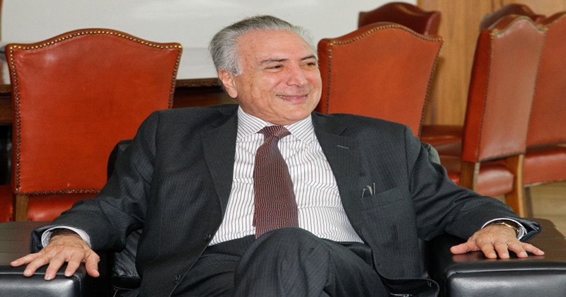 Temer gasta fortuna com viagens internacionais