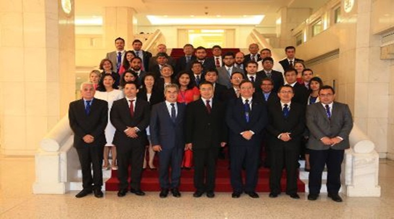 Jorge Viana participa de seminário sobre ferrovia bioceânica