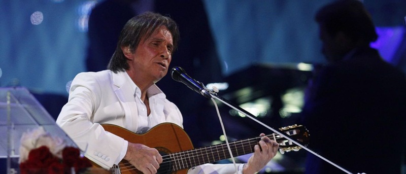 Após rumores, Roberto Carlos é confirmado no fim de ano da Globo