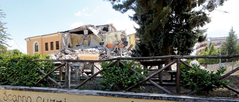 Terremoto na Itália deixa 700 alunos sem escola