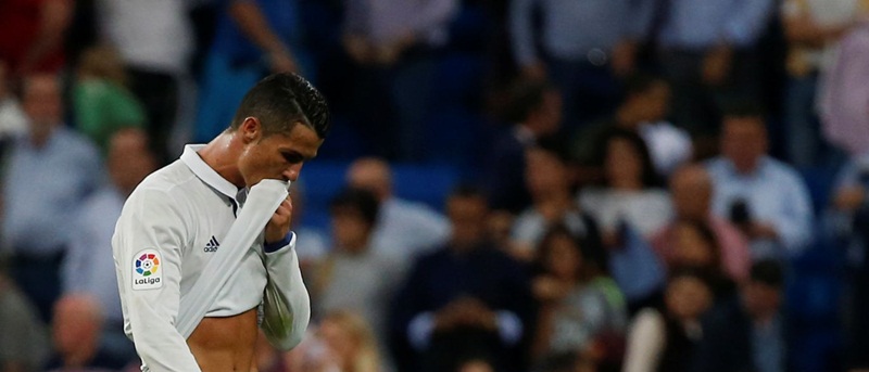 CR7 xingou Zidane no banco e nos vestiários após substituição