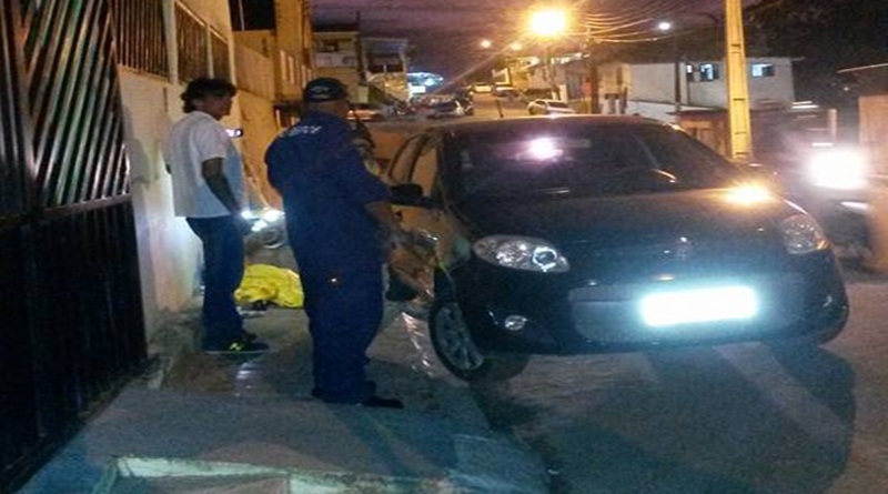 Em Cruzeiro do Sul, Bombeiros resgatam animal abandonado em esgoto