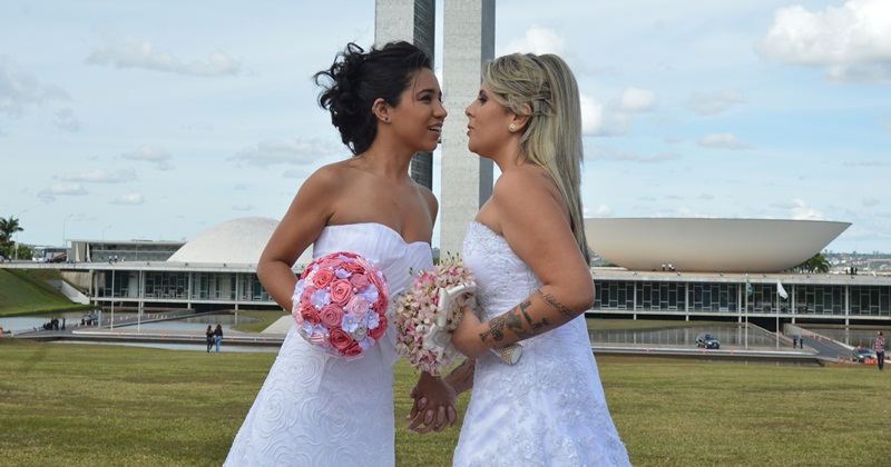 Uniões homoafetivas têm aumento de 15,7%