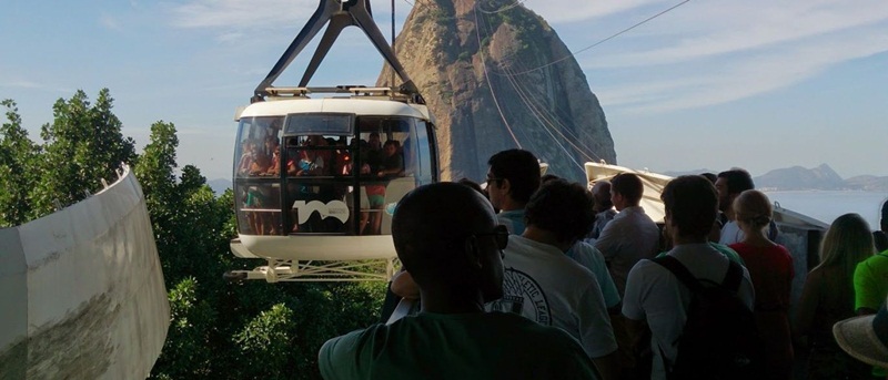 Deputados comemoram avanços do setor de turismo no Brasil