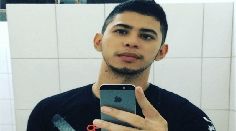 Jovem morre em acidente de carro em Tarauacá