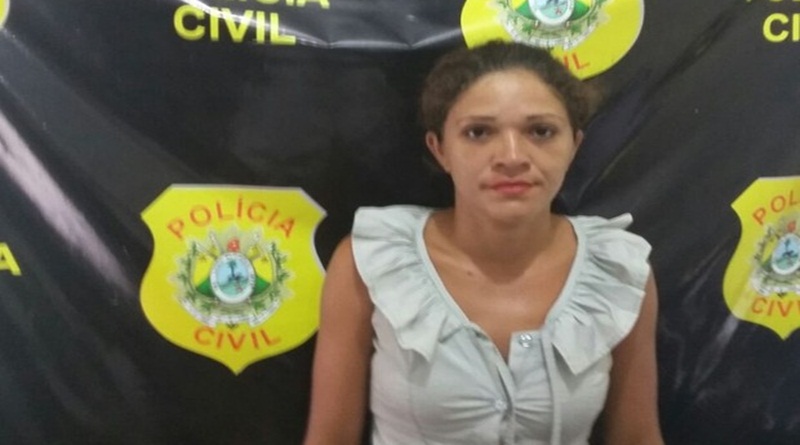 Em Cruzeiro do Sul, mulher é presa com quase três quilos de droga