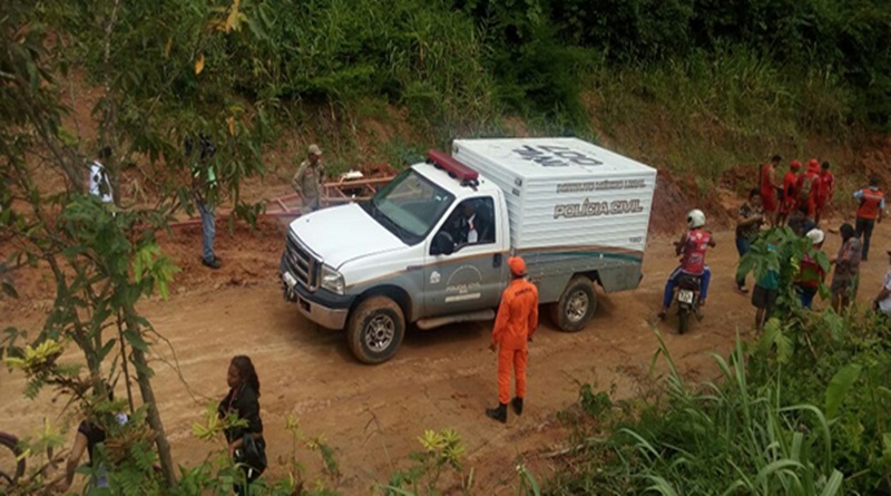 Corpo de jovem que desapareceu em igarapé é localizado