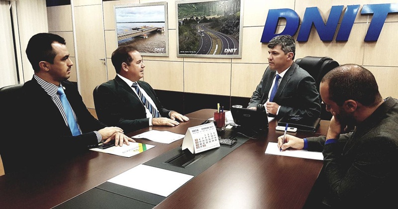 Governo pede para assumir trecho da BR-364