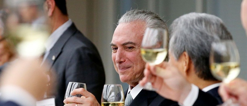 Temer oferece jantar pela aprovação da reforma da Previdência
