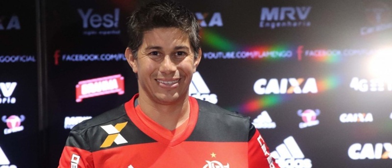 Flamengo inscreve Conca e Cirino e deixa Adryan fora da Libertadores
