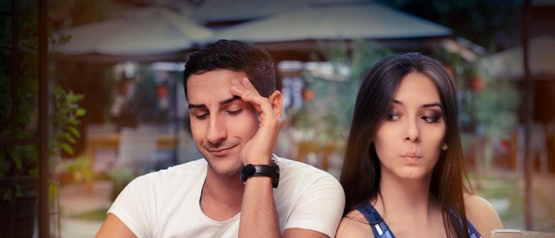 WhatsApp é o meio preferido dos solteiros para mentir para o paquera