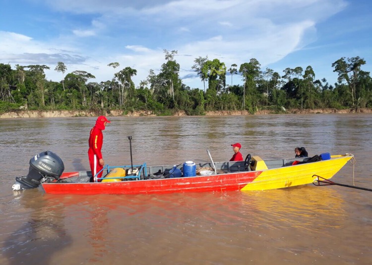 Cinco da mesma família sofrem acidente em canoa: pai e filho estão desaparecidos