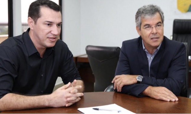 PT apresenta Ney Amorim e Jorge Viana para disputar o Senado