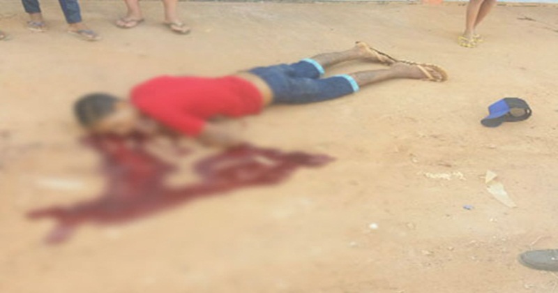 Jovem é morto ao cobrar pedágio de comerciante