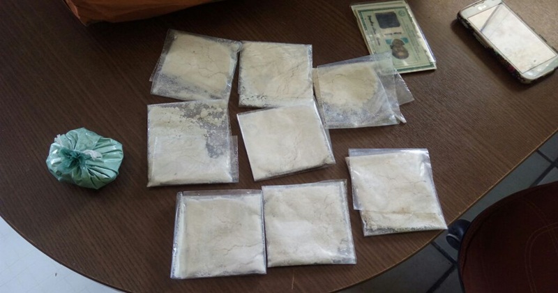 Polícia Militar prende mulher com drogas na BR-364