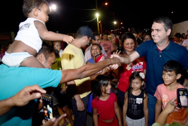 Cientista Político garante que Marcus venceria as eleições e diz que Gladson é ‘oco’ de ideias