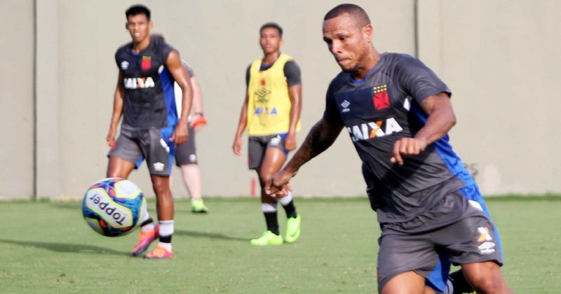 Lesionado, Luis Fabiano diz viver um de piores momentos na carreira