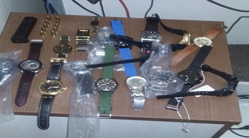 Polícia recupera produtos roubados e apreende munições