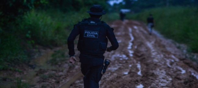 Polícia prende 16 pessoas envolvidas em crimes no Acre