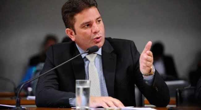 Gladson Cameli afirma que não houve anúncio oficial sobre seu secretariado