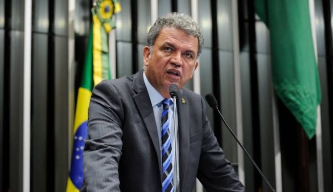 Composição de governo de Gladson gera primeira crise, nome de Minoru para Educação desagrada Petecão