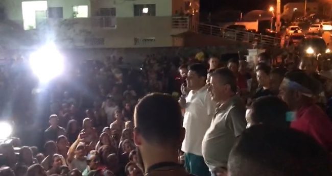 Claramente, Vagner irá usar mandatos de esposa e filha para chantagear Gladson Cameli