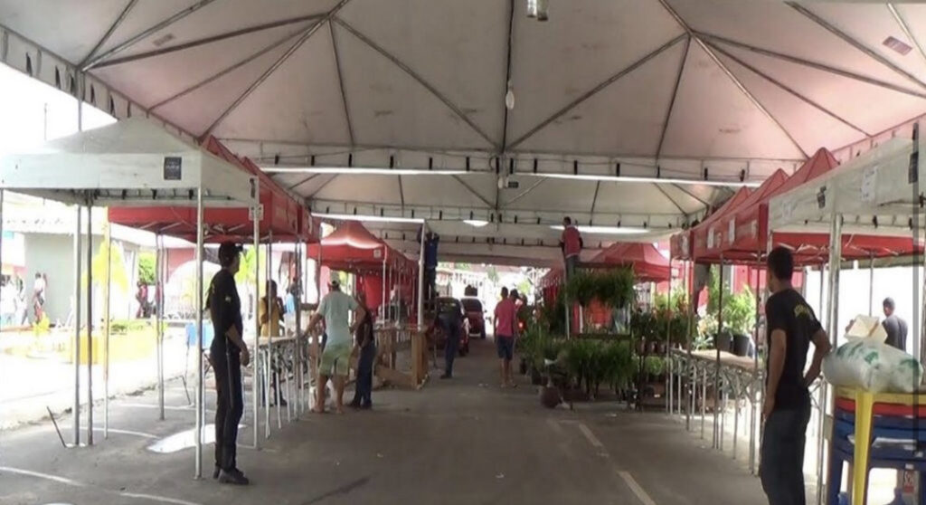 Feira natalina deve atrair mais de 10 mil pessoas diariamente ao Centro de Cruzeiro Sul