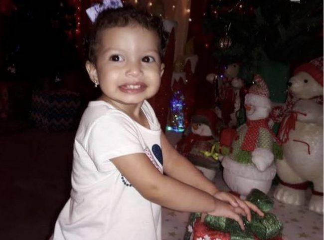 Mãe faz ‘vaquinha’ na internet para pagar cirurgia de R$ 18 mil da filha que tem dificuldade para comer em Cruzeiro do Sul