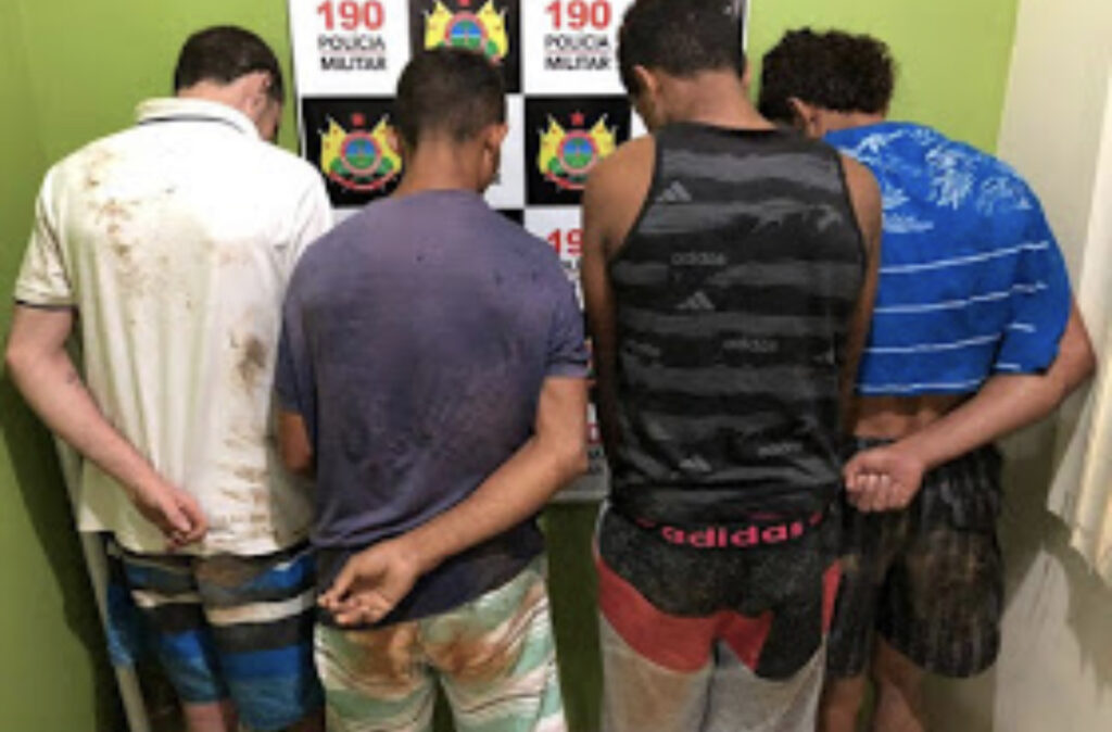 Polícia prende assaltantes de ônibus da PetroAcre; no confronto um bandido foi morto