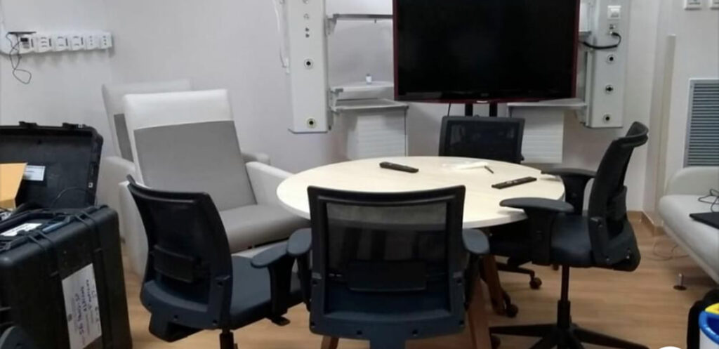 Por medo de Mourão, Bolsonaro Monta Gabinete em Hospital