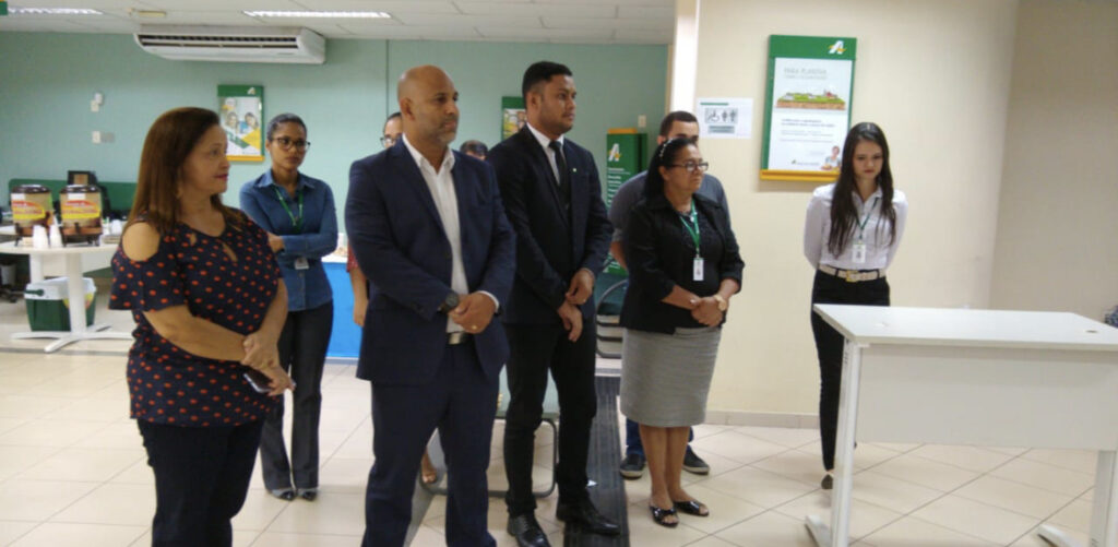 Cruzeirense Marlos Lino toma posse como novo gerente do Banco da Amazônia