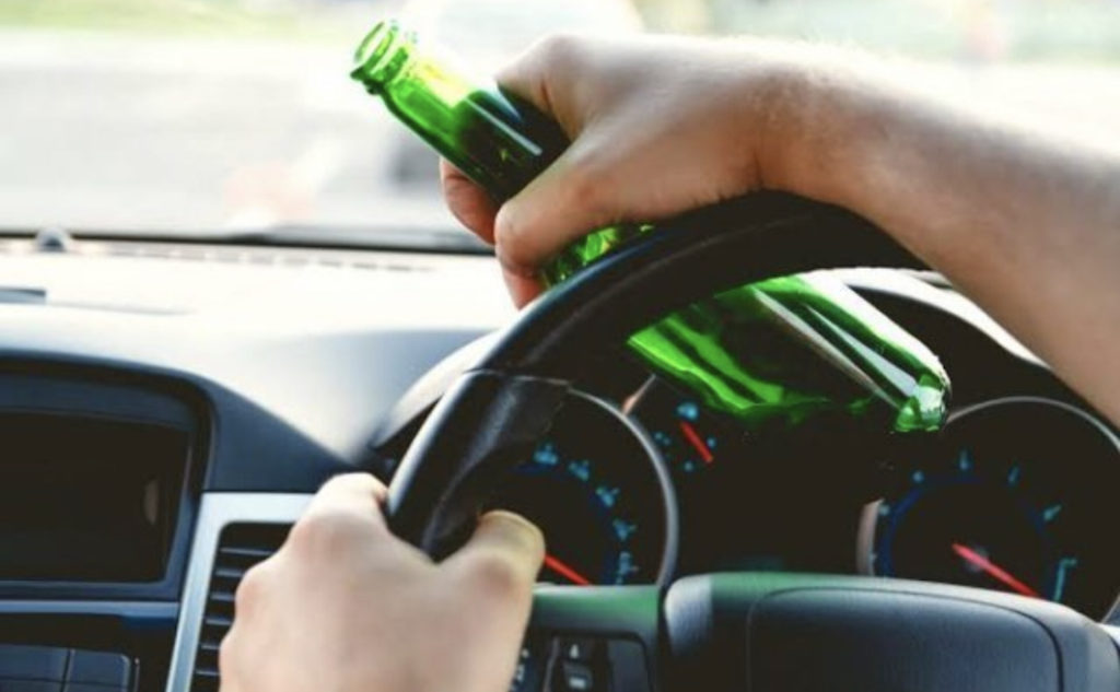 Justiça do AC mantém condenação de motorista que dirigia bêbado, sem CHN e xingou PMs