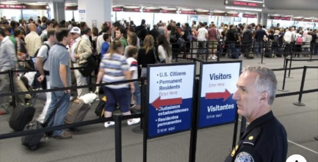 Brasil isenta visto para americano, mas nada muda para o turista brasileiro