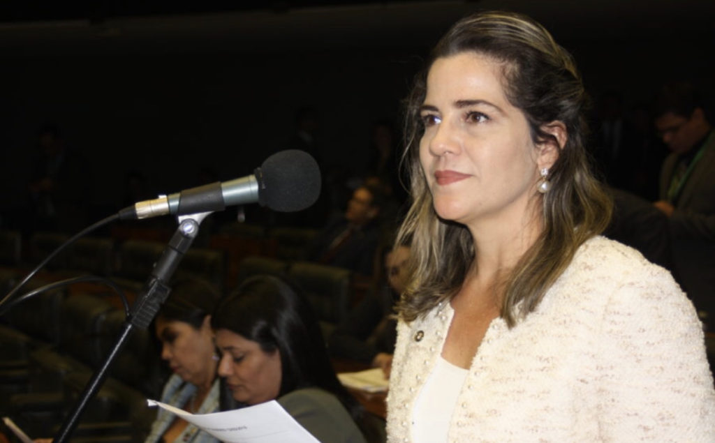Mara Rocha apresenta Indicação, ao Ministério da Saúde, com mudanças na Tabela do SUS