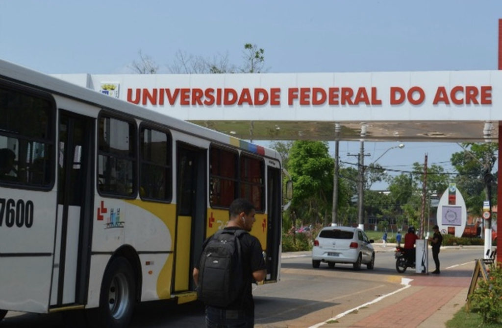 Mais de 6 mil concorrem a 12 vagas para técnico administrativo na Universidade Federal do Acre