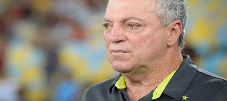 Abel terá de fazer procedimento no coração e não dirige Fla em final