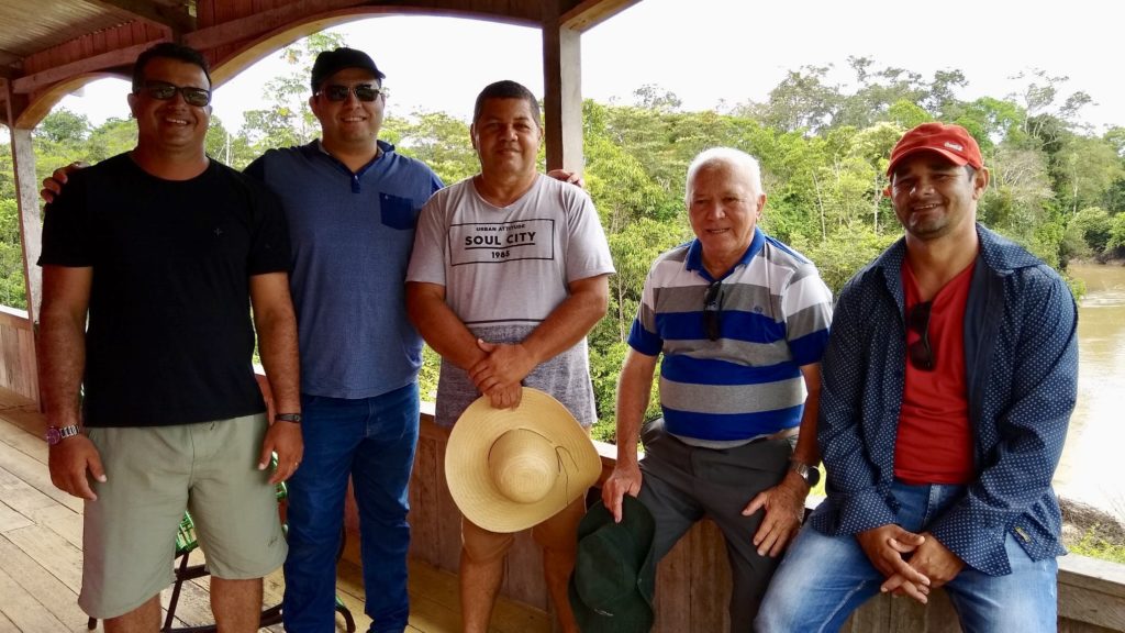 Sebastião Correia fiscaliza obras e participa de torneio na comunidade Santa Maria