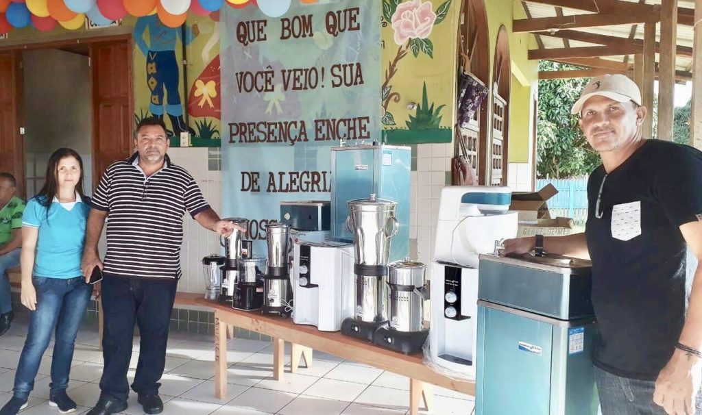 Prefeitura de Porto Walter estrutura escola de ensino infantil para melhorar atendimento