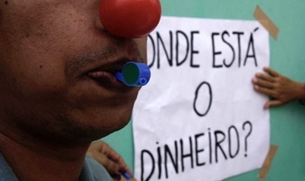 Servidores param e limpeza de hospitais pode ser comprometida