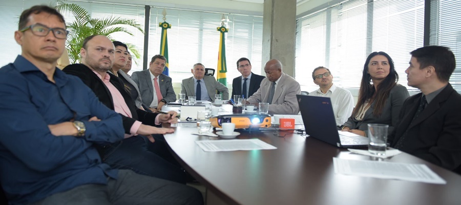 Governo e Tribunal de Justiça discutem projeto de instalação de sistema de videoconferência