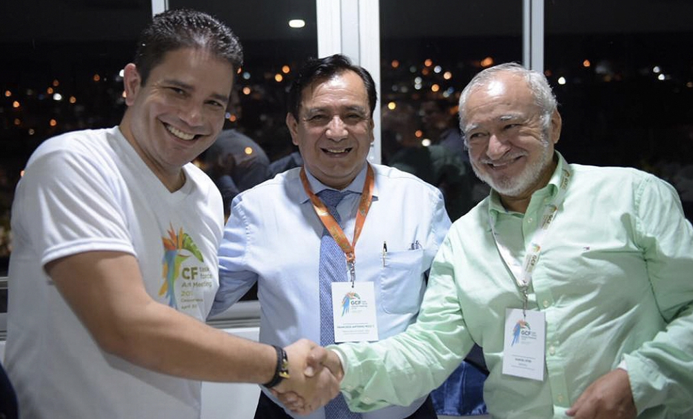 Gladson assina carta de intenções reafirmando ações de integração entre Acre e Peru