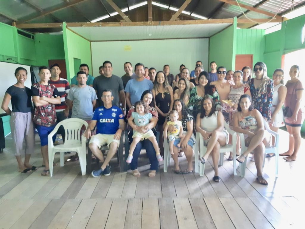 Em comemoração ao dia do trabalhador, Isaac Piyãko homenageia servidores municipais