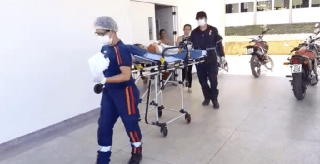 Criança de 2 anos é transferida de Brasiléia para capital com suspeita de meningite