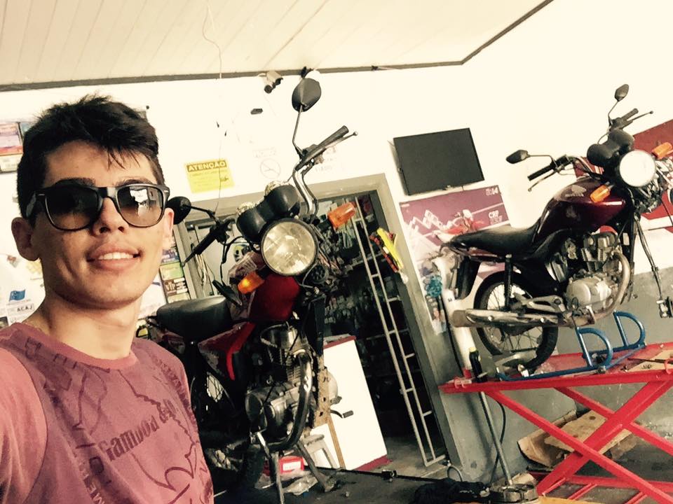 Assaltantes invadem casa de empresário em Cruzeiro do Sul