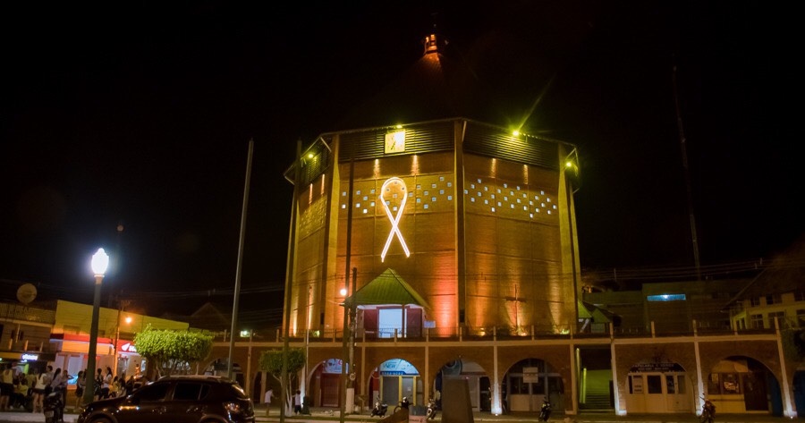 Prefeitura de Cruzeiro do Sul inaugura iluminação temática em alusiva ao Setembro Amarelo