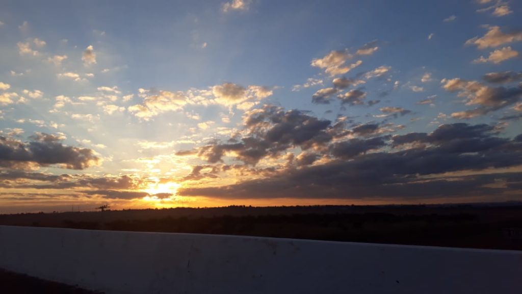 Segunda-Feira Quente, Com Chuvas E Temporais, No Acre